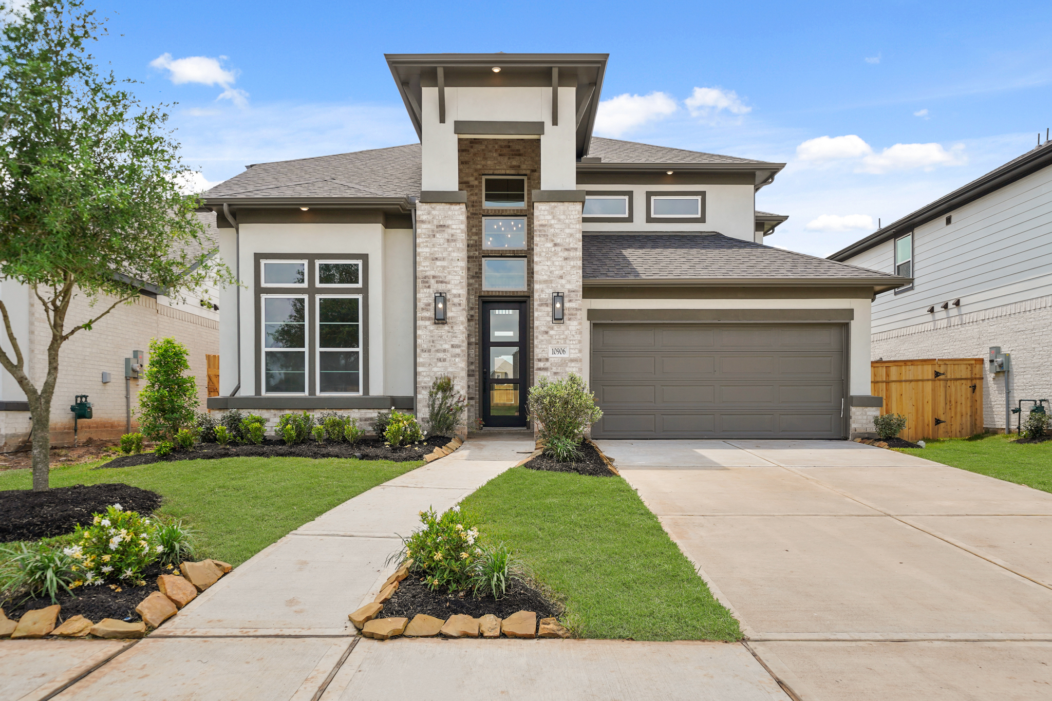 10906 Spring Wind Drive