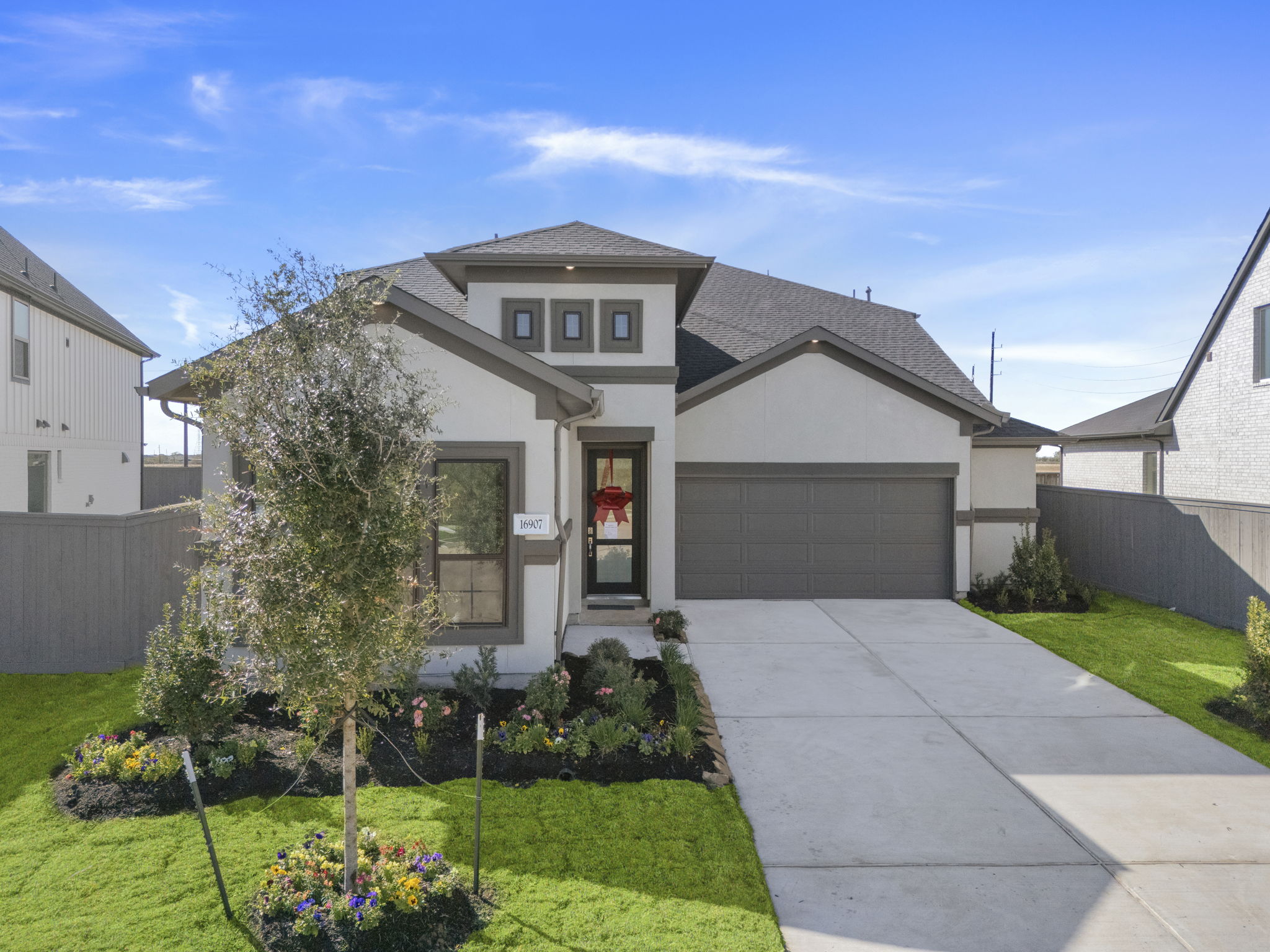 16907 Warm Glow Court