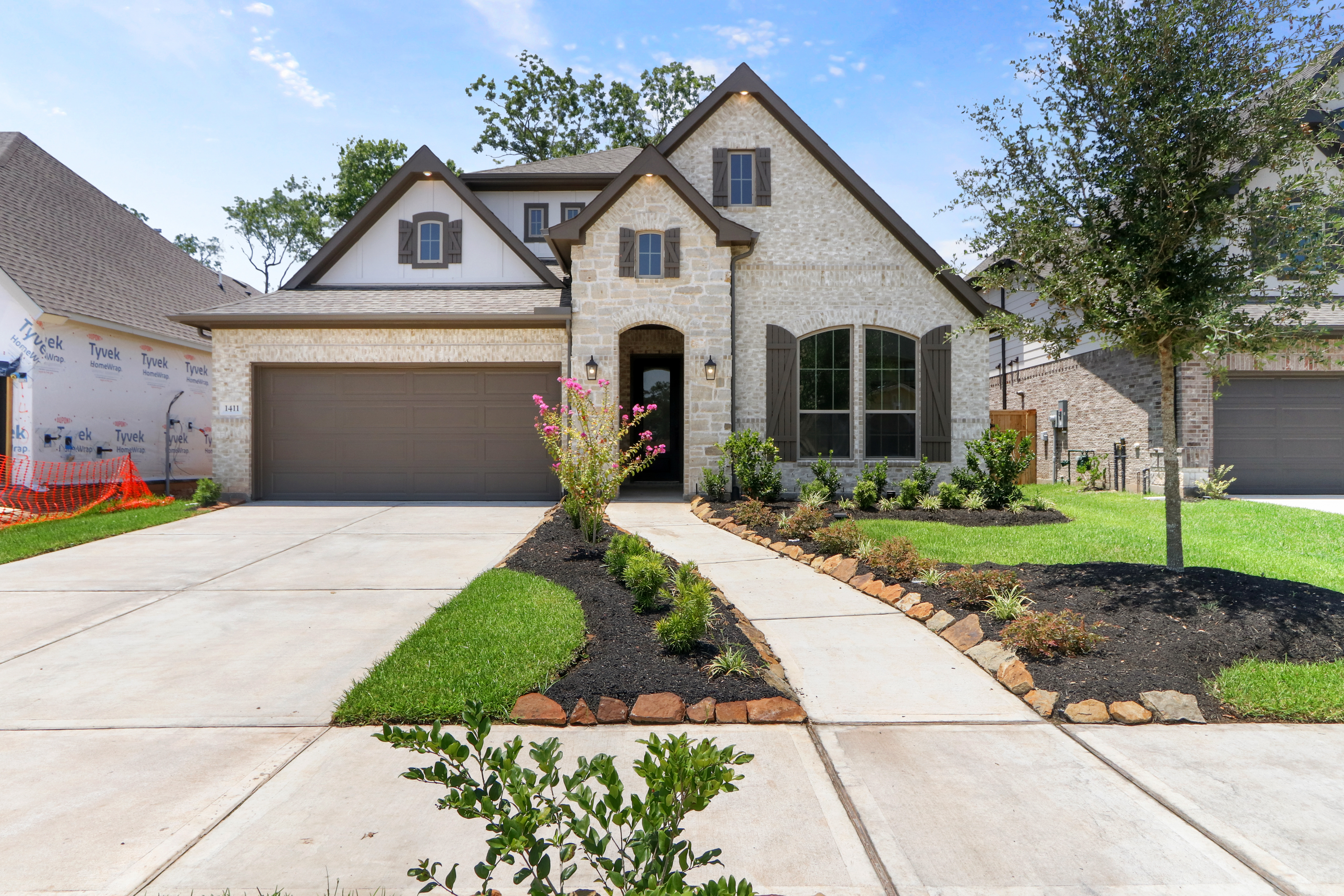 1411 Emma Lake Drive